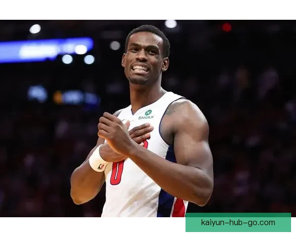 活塞时隔18年再获55胜 杜伦复出砍31+9带队轻取猛龙