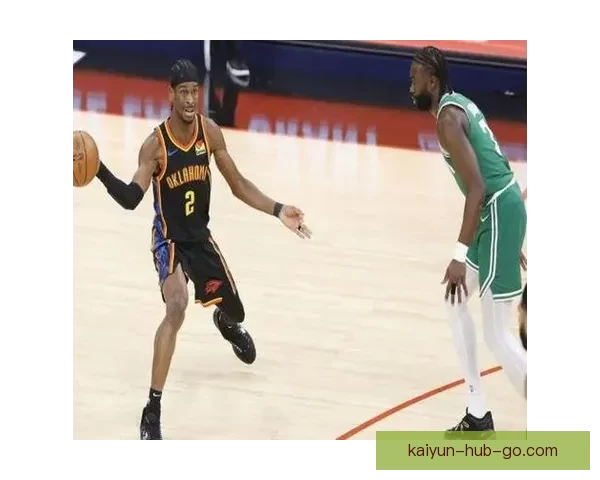 布朗晃飞亚历山大后微笑回应战胜雷霆激励塔图姆表现